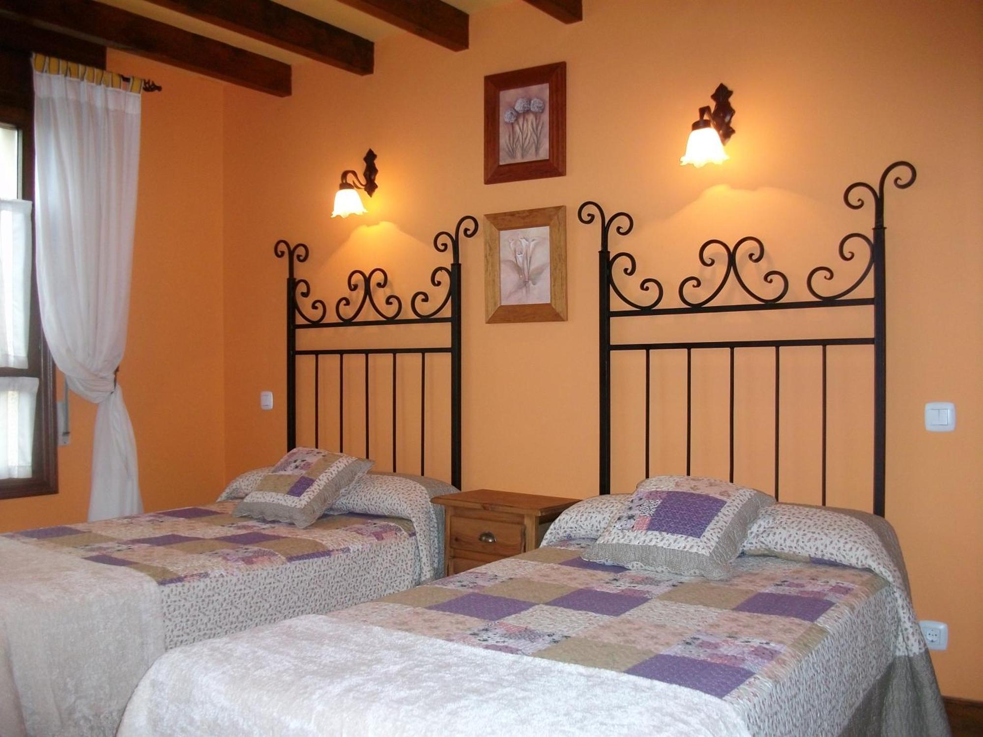 מלון ארנוארו Casa De Labranza Ria De Castellanos מראה חיצוני תמונה
